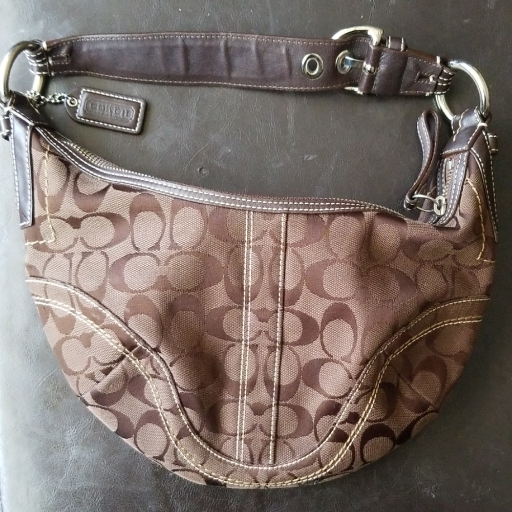 Coach Signature Small Hobo